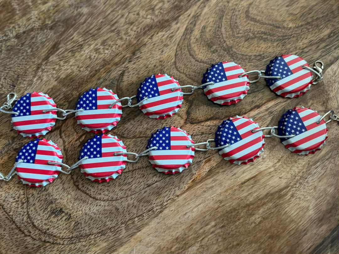 USA Bottle Cap Hat Chain